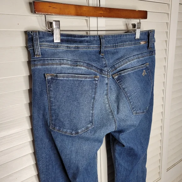 DL1961 Jennifer High Rise Bootcut Jeans in Madison Sz 30 EUC - Picture 6 of 11